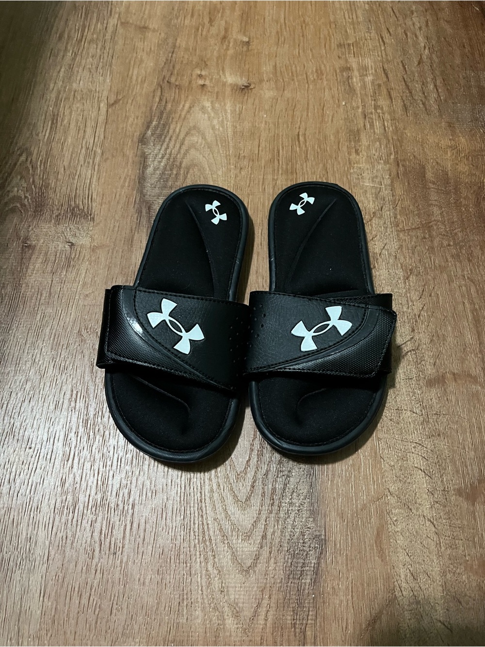 Under Armour Kids Black Slip-On Sandals